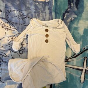 Caden Lane Baby Long Sleeve Gown with Wooden Buttons